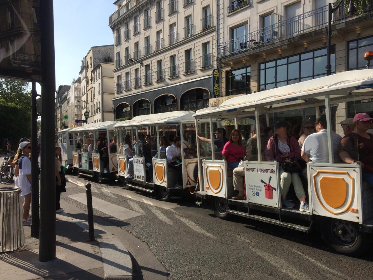 Studio Pigalle De 25 M2 - 2 Lits Simples Type Gigogne Pour 2 Personnes - Quartier Touristique De Paris - 2 Minutes De La Station Metro Pigalle ,Petit Train Vers La Butte Montmartre-Cabaret Moulin Rouge A 200 M,Cabaret Chez Michou-Restaurants-Saunas 파리 외부 사진