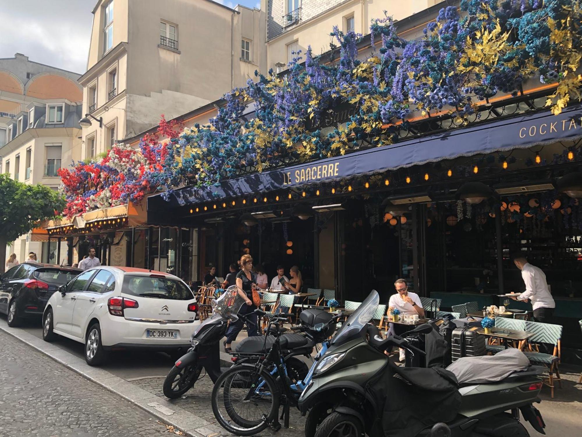 Studio Pigalle De 25 M2 - 2 Lits Simples Type Gigogne Pour 2 Personnes - Quartier Touristique De Paris - 2 Minutes De La Station Metro Pigalle ,Petit Train Vers La Butte Montmartre-Cabaret Moulin Rouge A 200 M,Cabaret Chez Michou-Restaurants-Saunas 파리 외부 사진